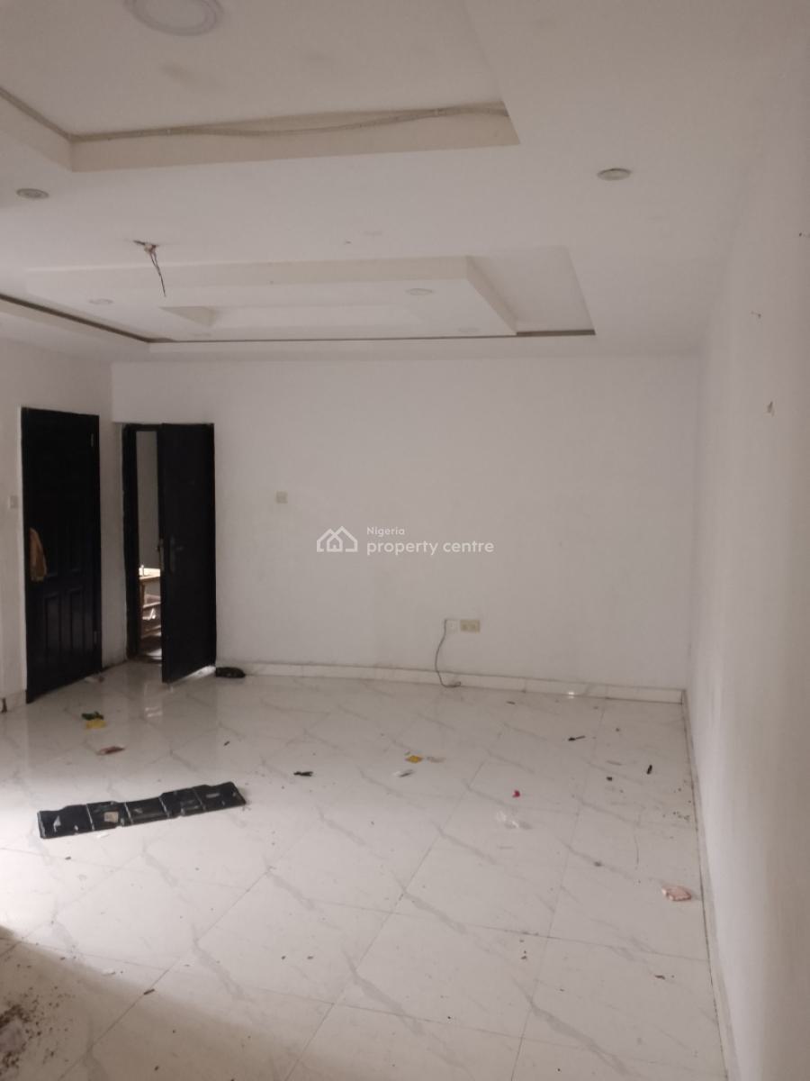 Massive 2 Bedroom Flat Upstairs, Destiny Home Estate, Abijo, Sangotedo, Ajah, Lagos, Flat / Apartment for Rent