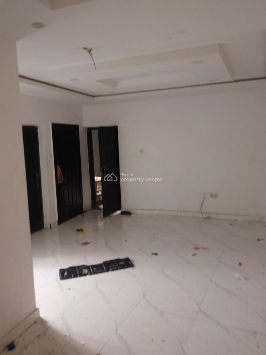 Massive 2 Bedroom Flat Upstairs, Destiny Home Estate, Abijo, Sangotedo, Ajah, Lagos, Flat / Apartment for Rent