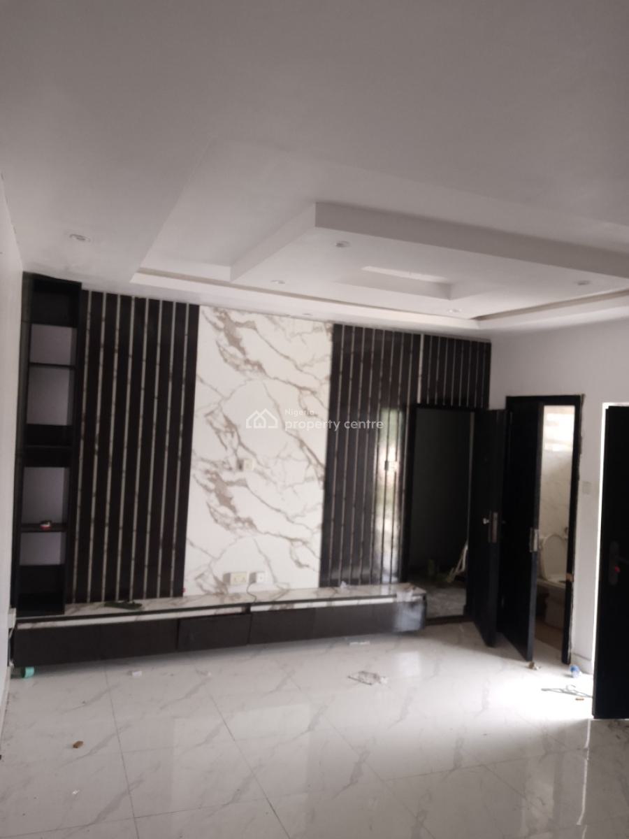 Massive 2 Bedroom Flat Upstairs, Destiny Home Estate, Abijo, Sangotedo, Ajah, Lagos, Flat / Apartment for Rent