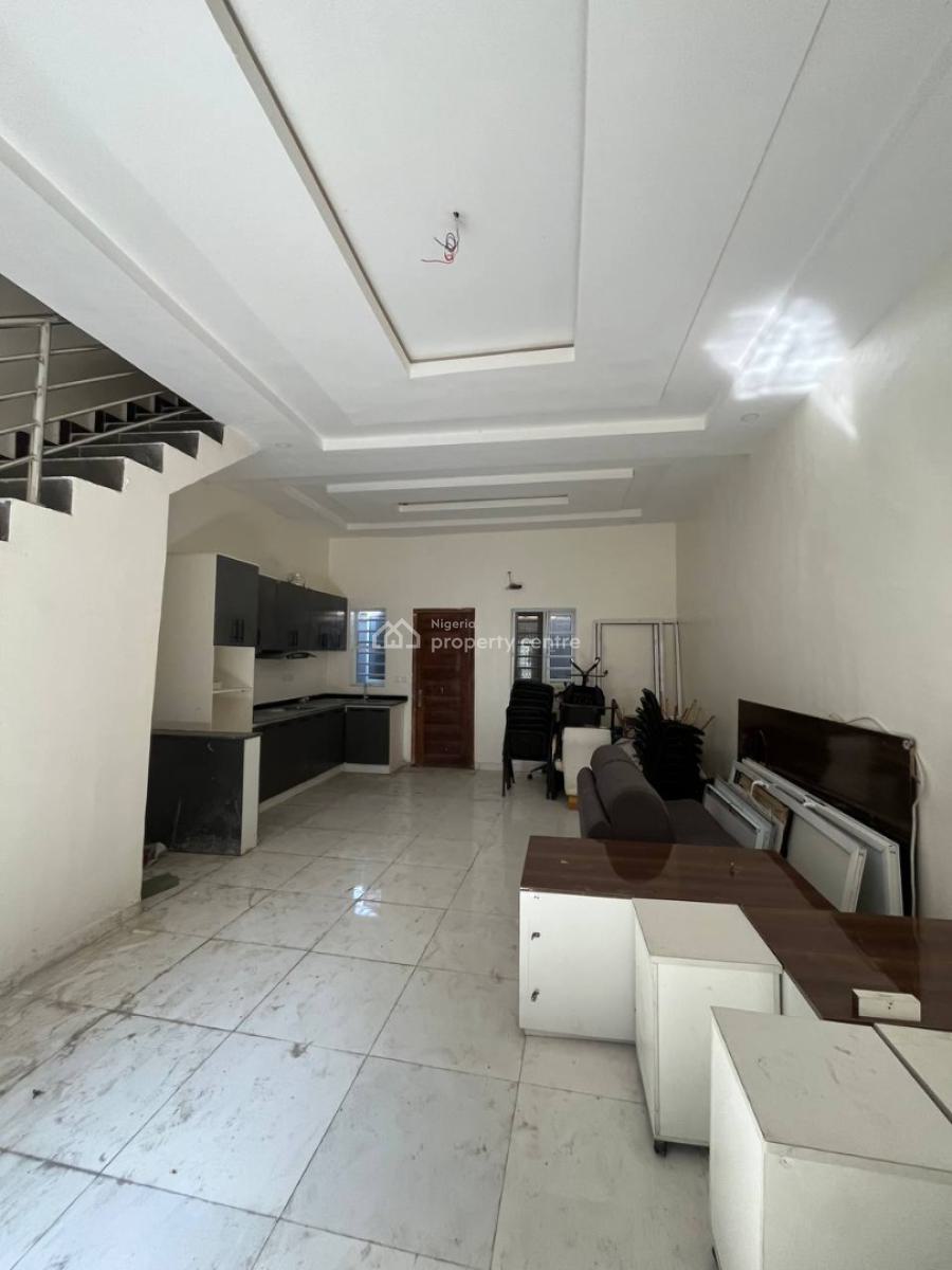 3 Bedroom Duplex Apartment, Ikota, Lekki, Lagos, Flat / Apartment for Sale