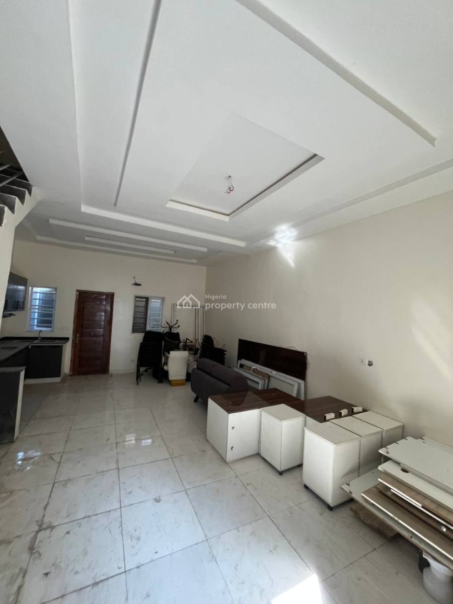 3 Bedroom Duplex Apartment, Ikota, Lekki, Lagos, Flat / Apartment for Sale