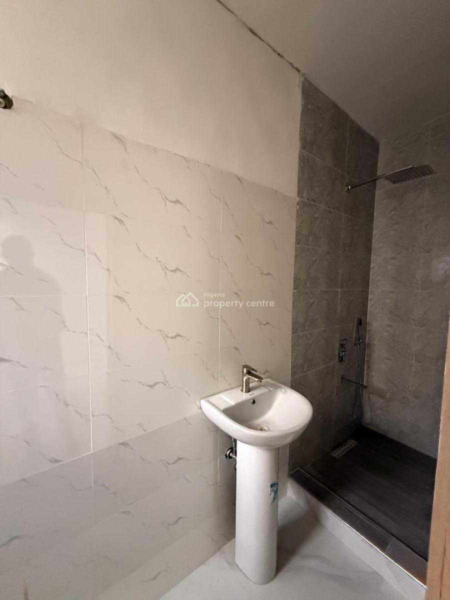 2 Bedroom, Palmspring Road, Spar, Nicon Town Exis, Ikate, Lekki, Lagos, Flat / Apartment for Sale