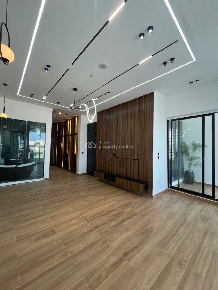 5 Bedroom Detached House, Ikota, Lekki, Lagos, Detached Duplex for Sale