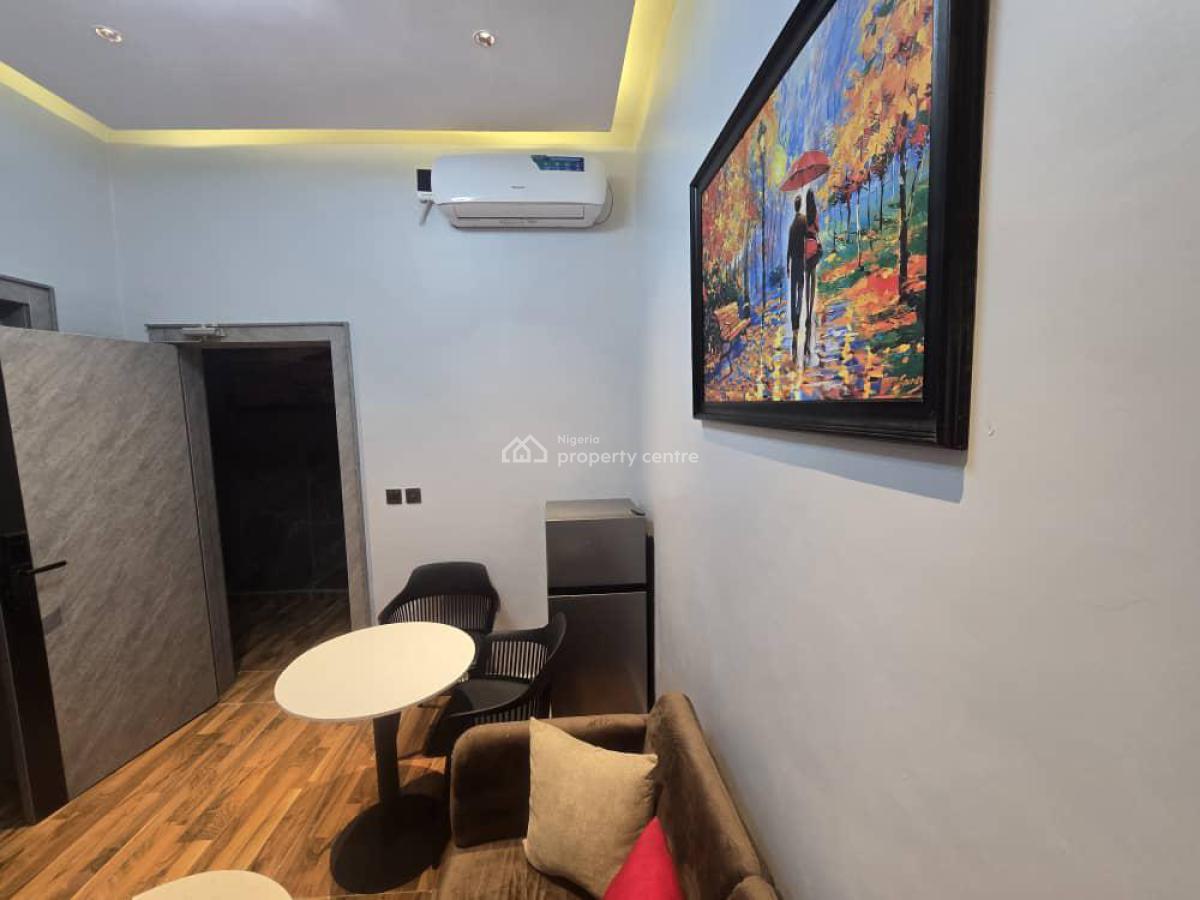 One 1 Bedroom Short Stay Airbnb, Off Oduduwa Crescent, Ikeja Gra, Ikeja, Lagos, Flat / Apartment for Rent