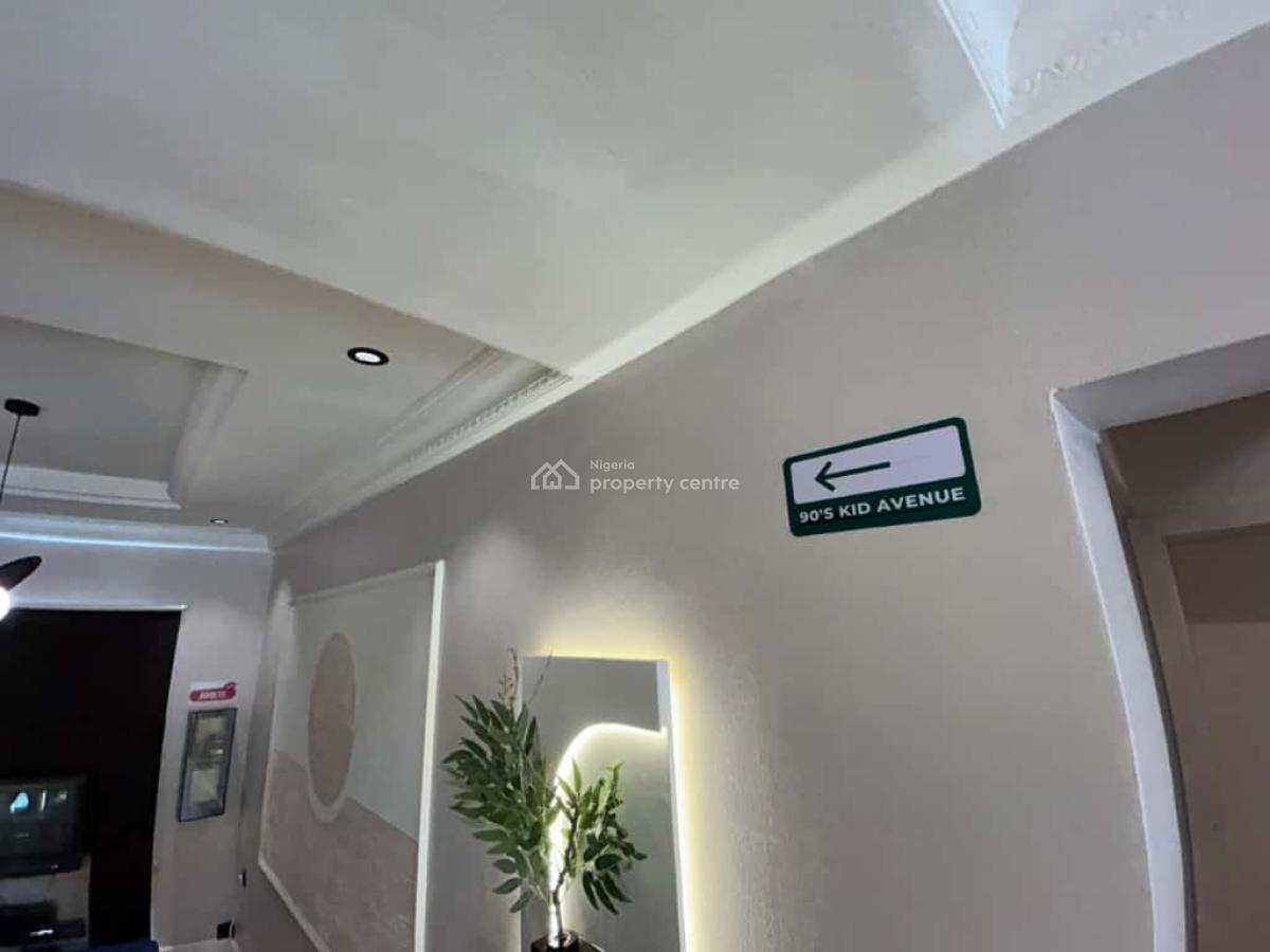 Luxury 2 Bedroom Terrace Apartment with Ps5, Pool, Snooker Board, Gym,, Victoria Island (vi), Lagos, Flat / Apartment Short Let