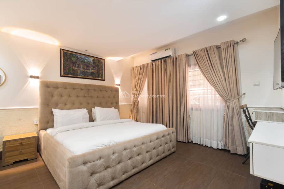 One Bedroom Apartment, Lekki Phase 1, Lekki, Lagos, Flat / Apartment Short Let
