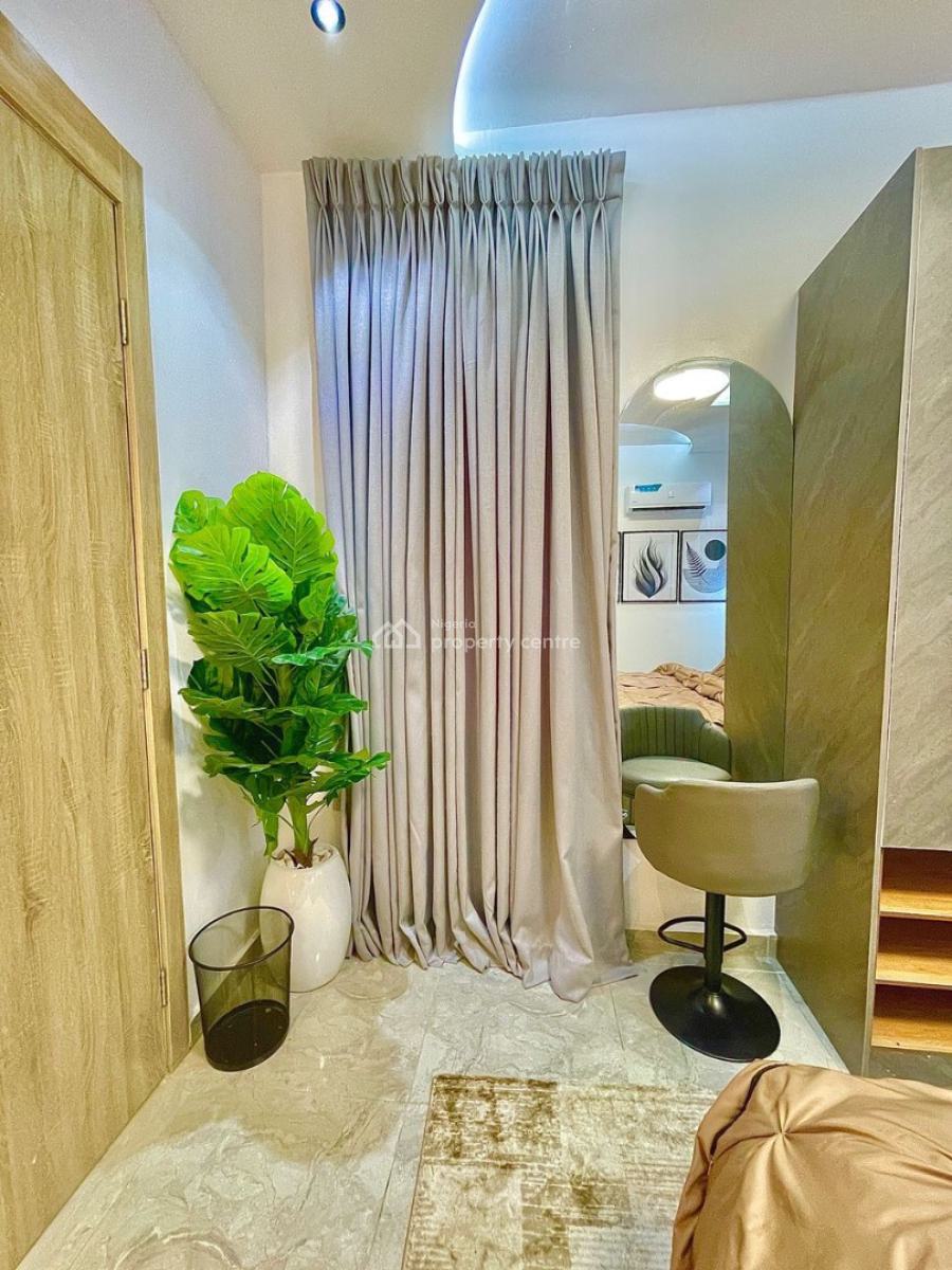 Papaya Stadium Spacious Living Room, 2 Bedroom Apartment, Victoria Island (vi), Lagos, Flat / Apartment Short Let