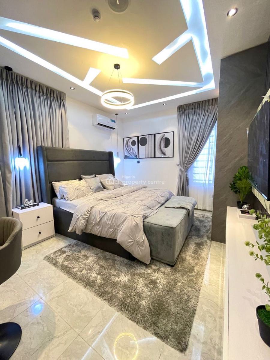 Papaya Stadium Spacious Living Room, 2 Bedroom Apartment, Victoria Island (vi), Lagos, Flat / Apartment Short Let