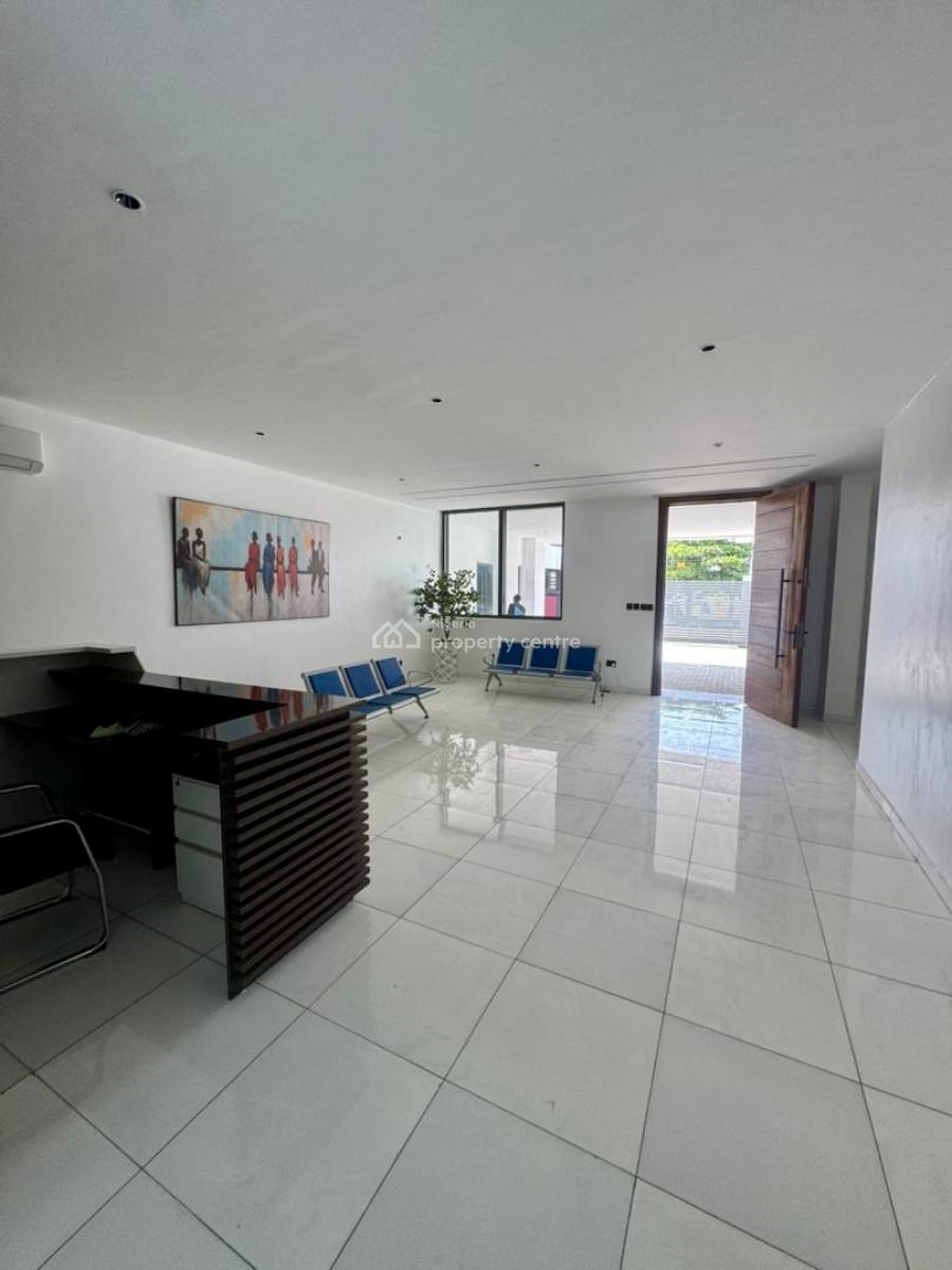 2-bedroom Apartment, Lekki Phase 1, Lekki, Lagos, Flat / Apartment for Sale