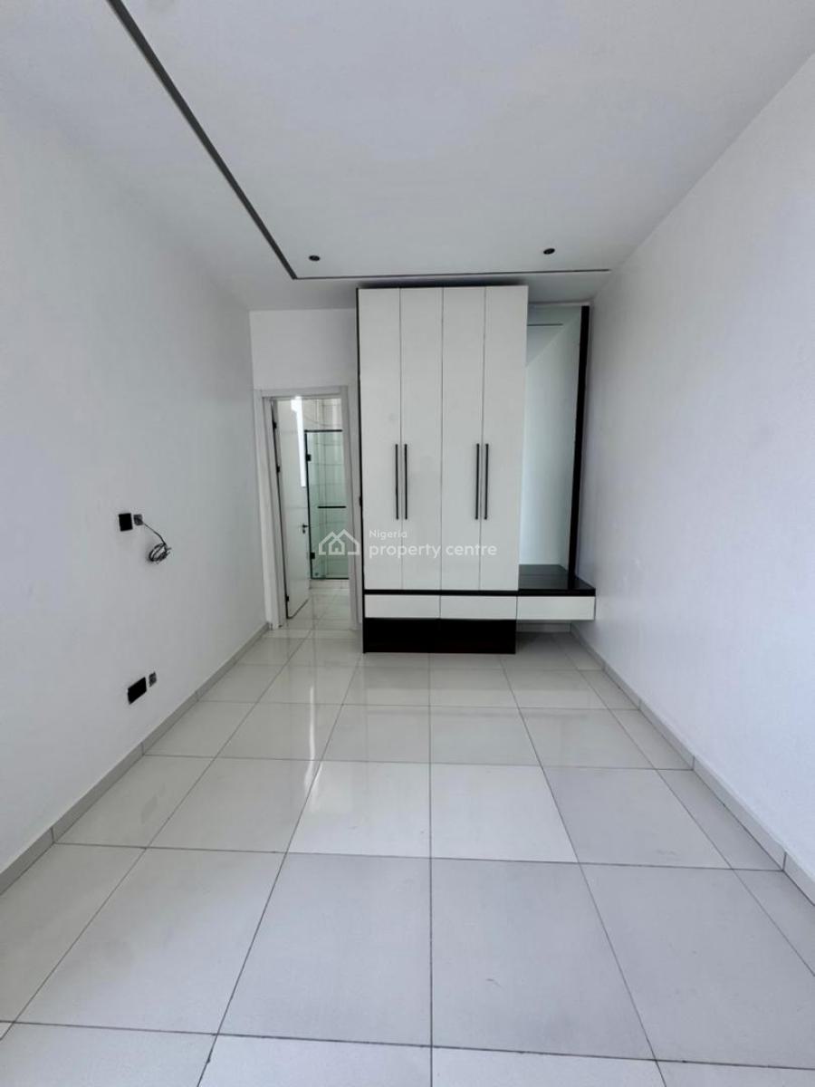 2-bedroom Apartment, Lekki Phase 1, Lekki, Lagos, Flat / Apartment for Sale