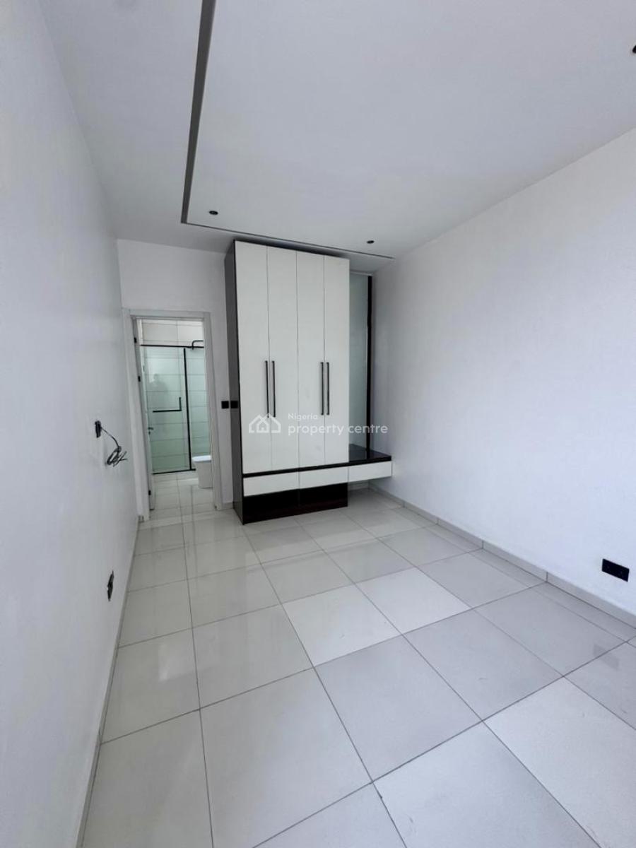 2-bedroom Apartment, Lekki Phase 1, Lekki, Lagos, Flat / Apartment for Sale