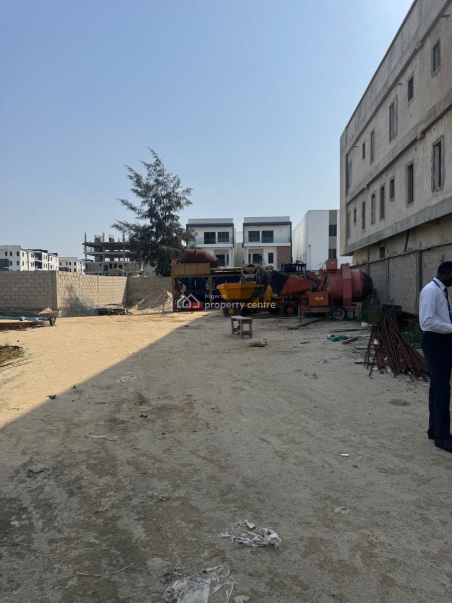 Strategically Positioned Land, Lekki Phase 1, Lekki, Lagos, Mixed-use Land for Sale