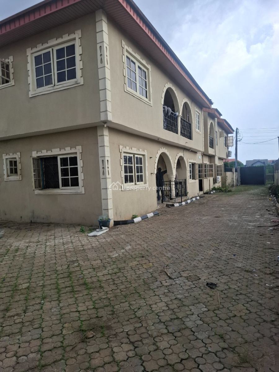 Big House Consists 4 Bedroom Duplex and 3 Bedroom Flats, Journalists Estate, Berger, Arepo, Ogun, House for Sale