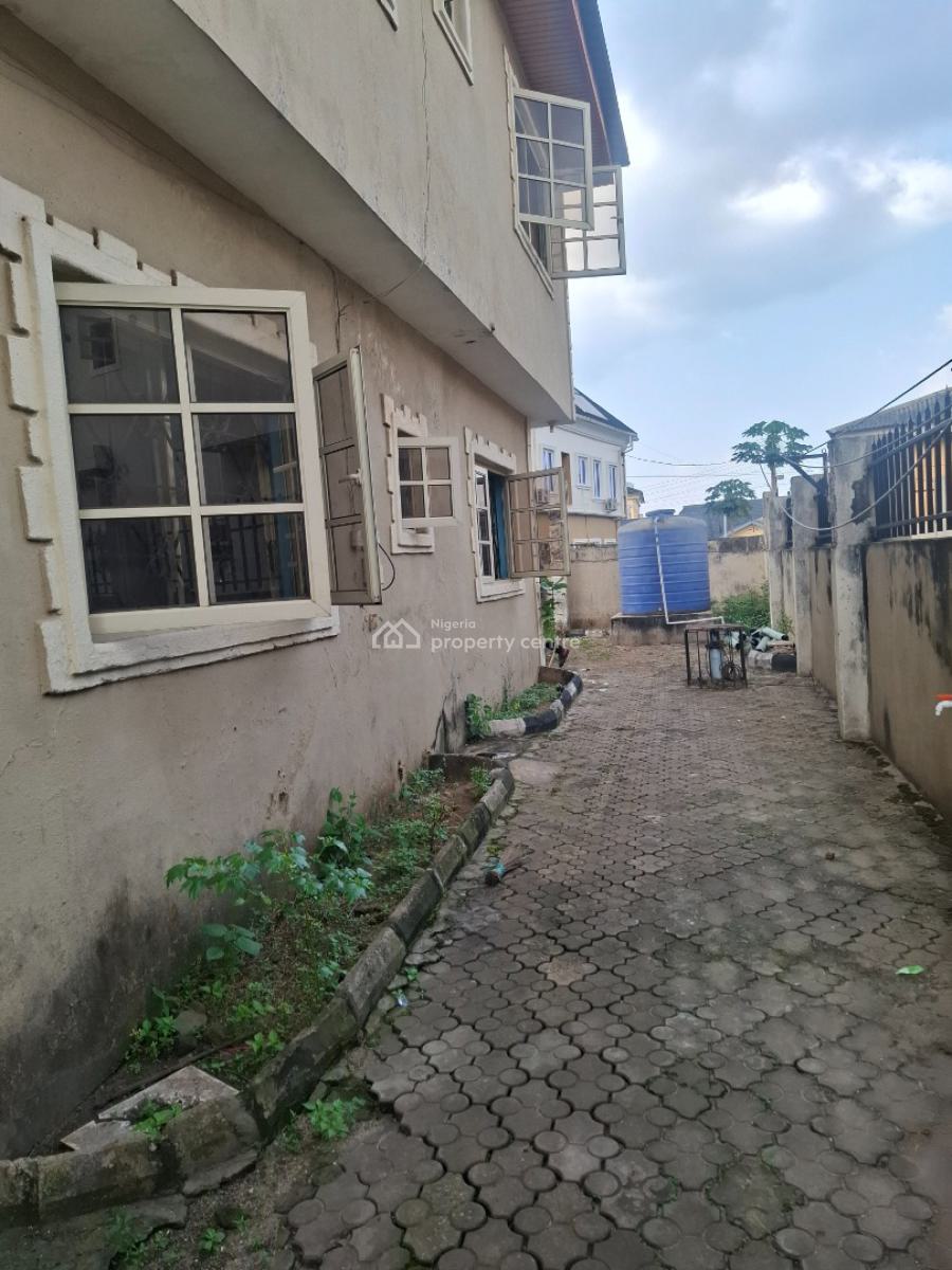 Big House Consists 4 Bedroom Duplex and 3 Bedroom Flats, Journalists Estate, Berger, Arepo, Ogun, House for Sale