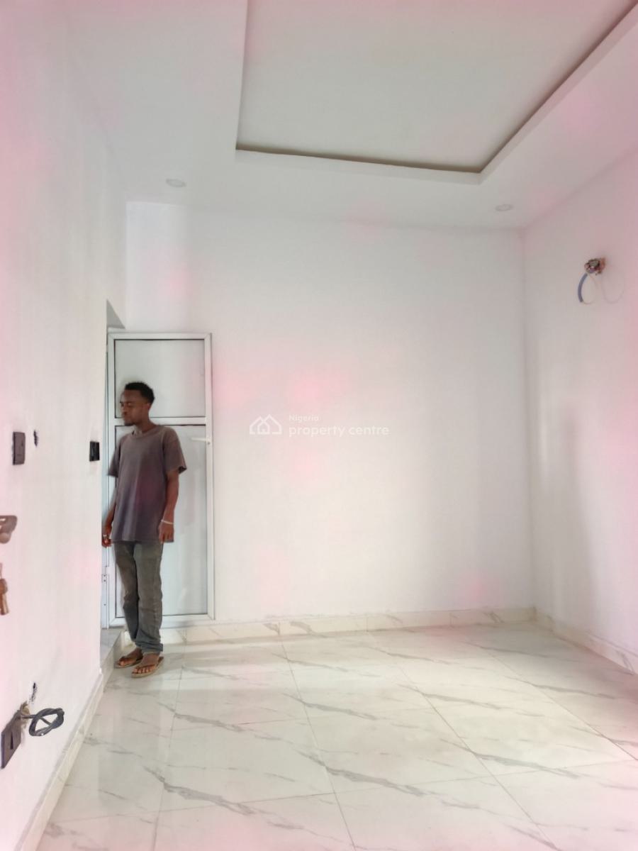 Smart Spacious Newly Built 2 Bedrooms Apartment Upstairs., Abraham Adesanya Axis, Ogombo, Ajah, Lagos, Flat / Apartment for Rent