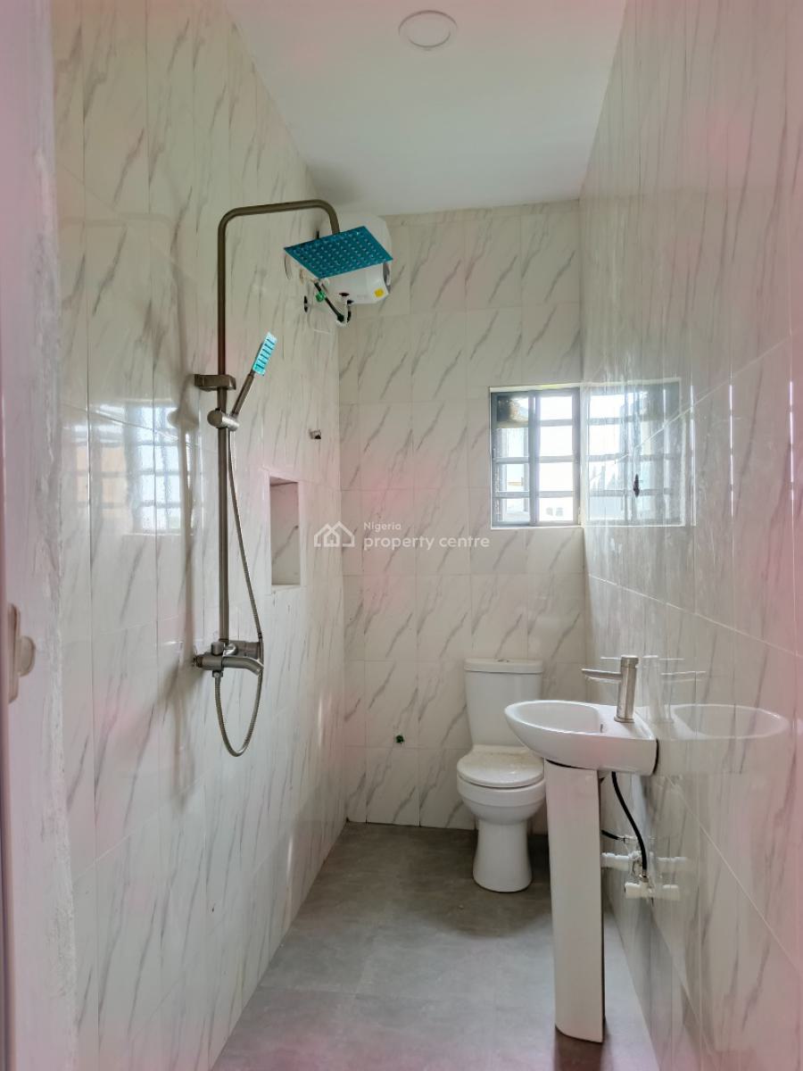Smart Spacious Newly Built 2 Bedrooms Apartment Upstairs., Abraham Adesanya Axis, Ogombo, Ajah, Lagos, Flat / Apartment for Rent