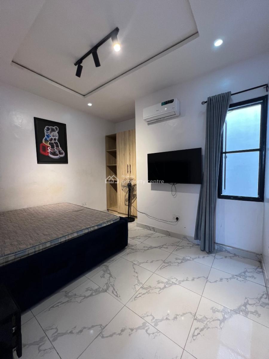 4 Bedroom Terrace House, Orchid Road, Lafiaji, Lekki, Lagos, Terraced Duplex for Sale