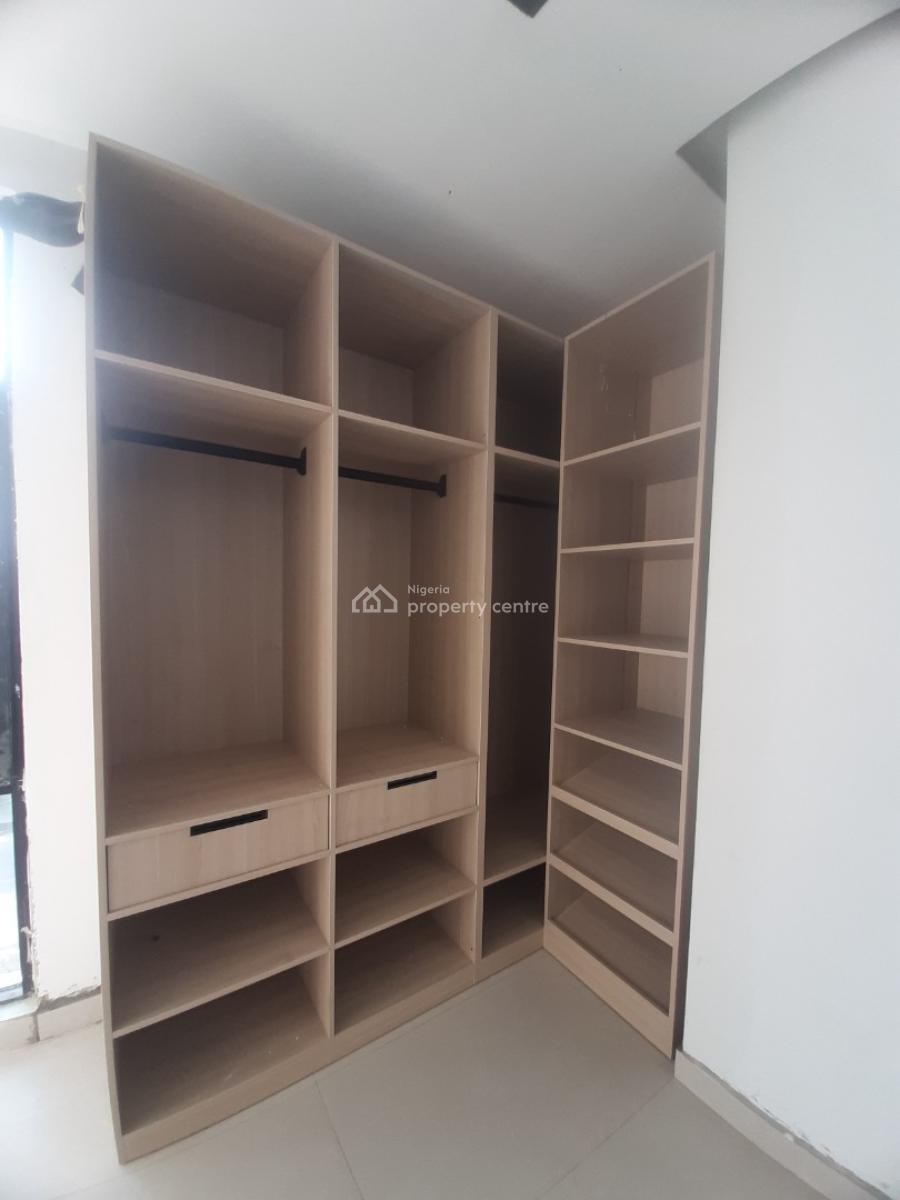 3 Bedroom Flat, Lekki Phase 1, Lekki, Lagos, Flat / Apartment for Sale