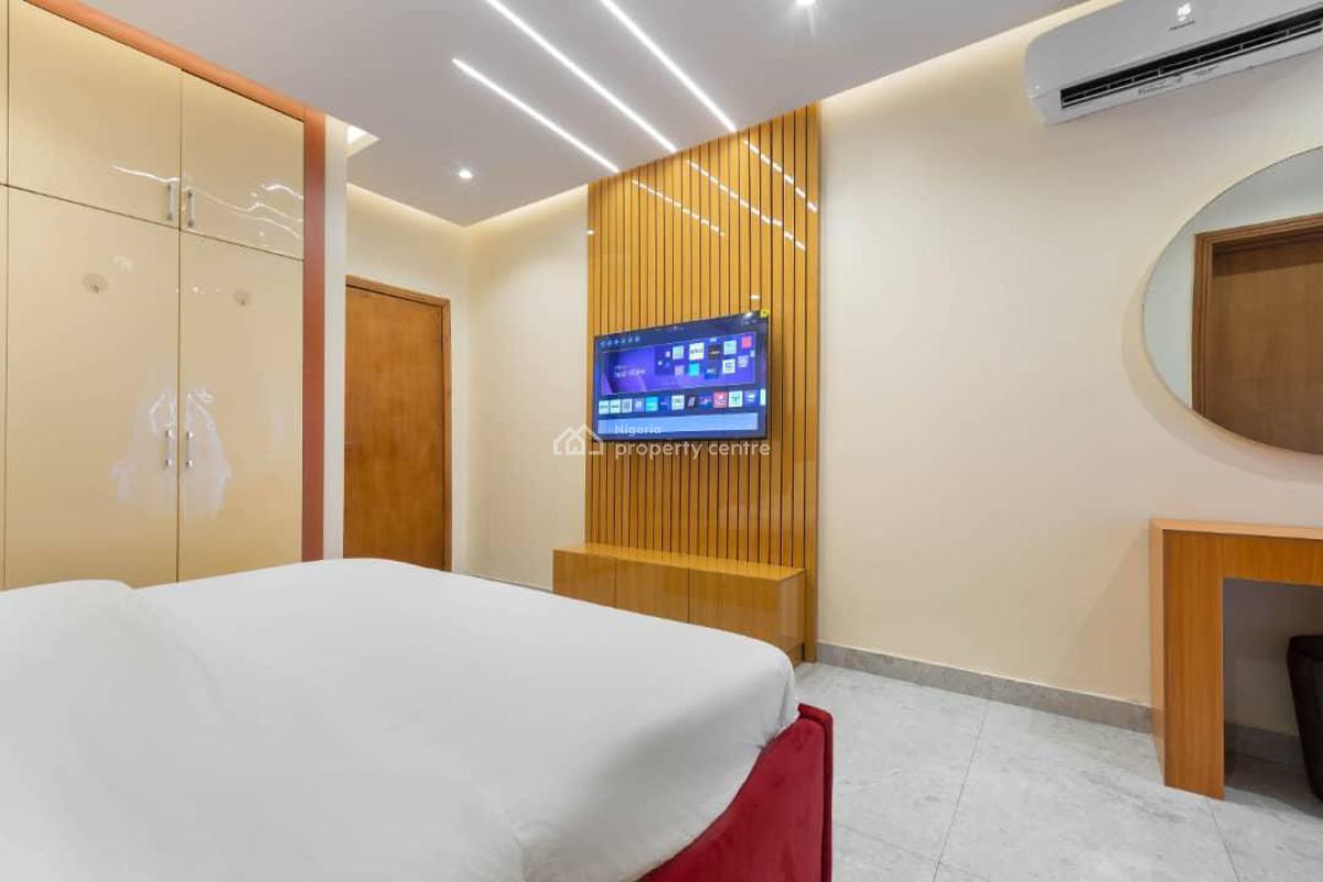 Luxury 3-bedroom Apartment with a Snooker Board, Victoria Island (vi), Lagos, Flat / Apartment Short Let