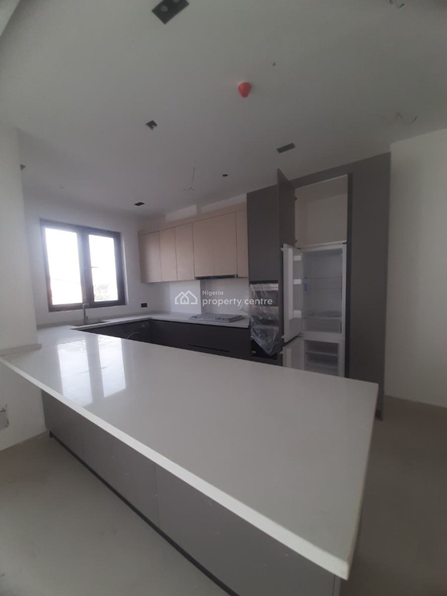 2, Lekki Phase 1, Lekki, Lagos, Flat / Apartment for Sale
