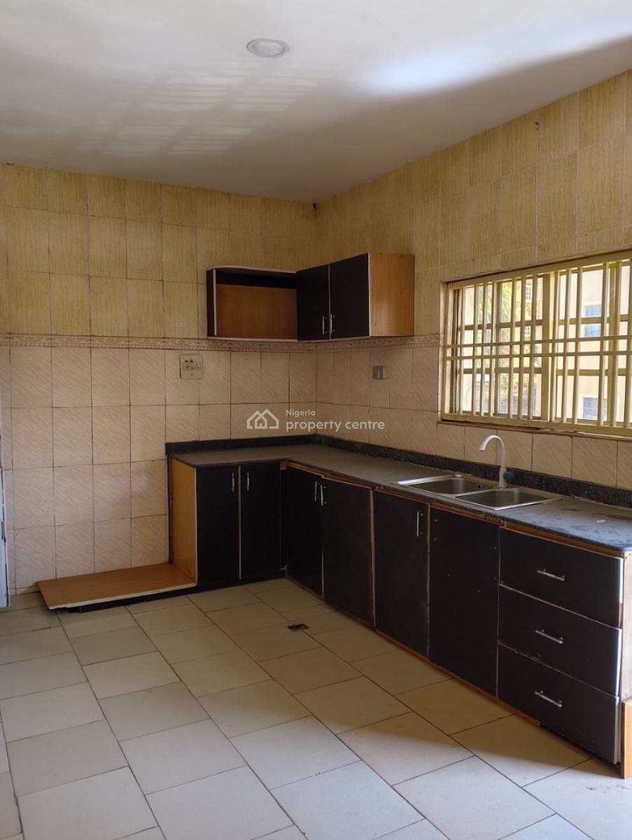 Spacious Two Bedroom Flat, Area 1, Garki, Abuja, Flat / Apartment for Rent