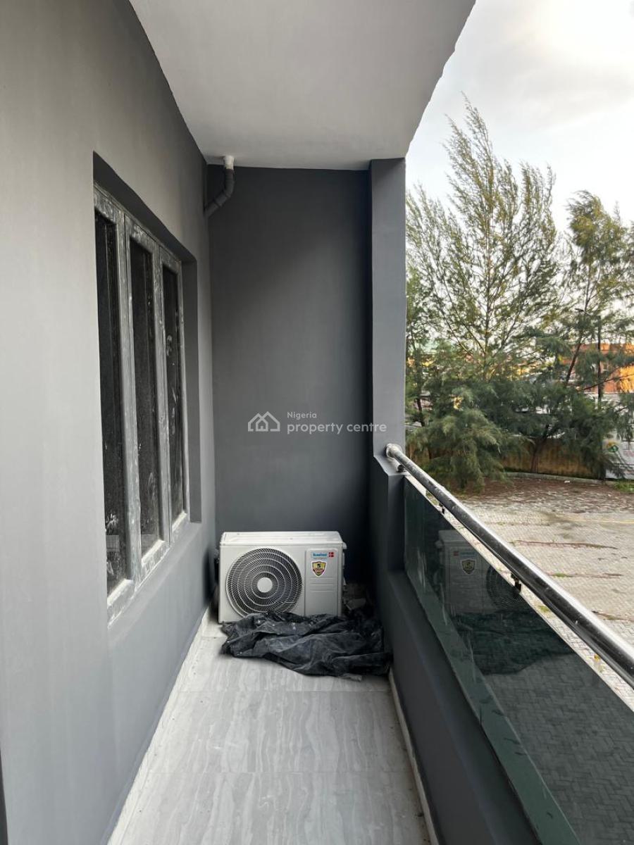 Spacious and Luxurious 3 Bedroom Blocks of Flats, Surulere, Lagos, Flat / Apartment for Sale