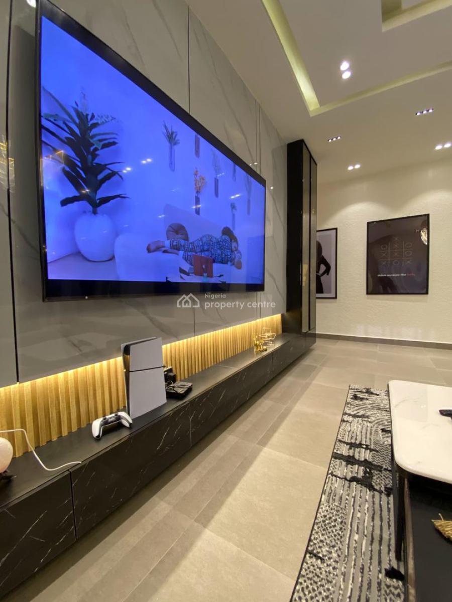 Luxury 3-bedroom Apartment with a Pool, Victoria Island (vi), Lagos, Flat / Apartment Short Let