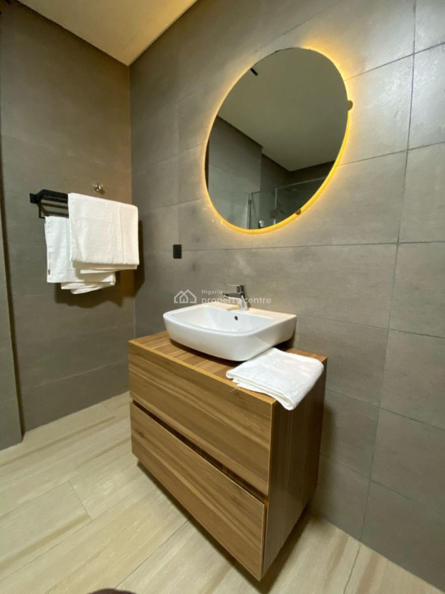 Luxury 3-bedroom Apartment with a Pool, Victoria Island (vi), Lagos, Flat / Apartment Short Let