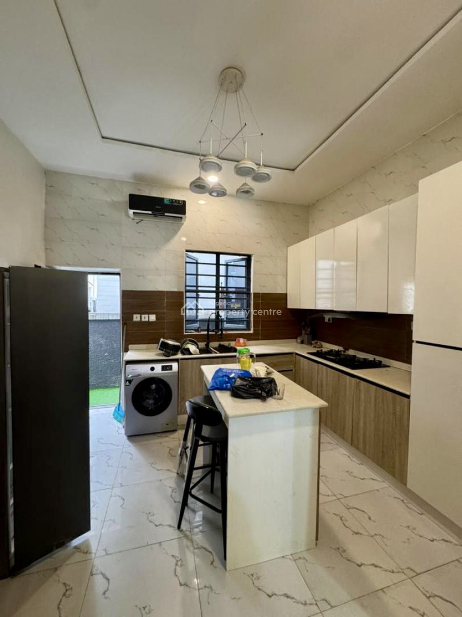 4-bedroom Semi-detached Duplex with Bq & Swimming Pool (unfurnished), Orchid, Lekki, Lagos, Semi-detached Duplex for Rent