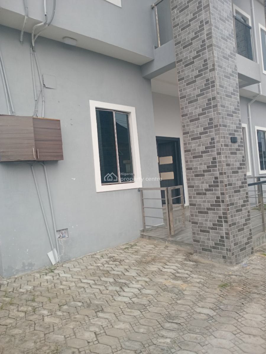 Luxury Sharp 4 Bedroom Duplex Flat Mansion. Shared Compound, Shalom Estate, New Road, Awoyaya, Ibeju Lekki, Lagos, Semi-detached Duplex for Rent