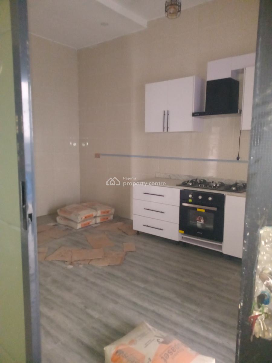 Luxury Sharp 4 Bedroom Duplex Flat Mansion. Shared Compound, Shalom Estate, New Road, Awoyaya, Ibeju Lekki, Lagos, Semi-detached Duplex for Rent