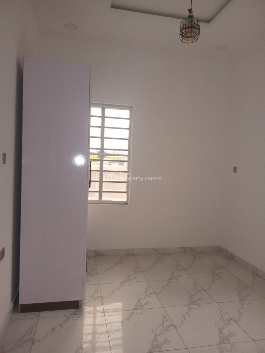 Luxury Sharp 4 Bedroom Duplex Flat Mansion. Shared Compound, Shalom Estate, New Road, Awoyaya, Ibeju Lekki, Lagos, Semi-detached Duplex for Rent