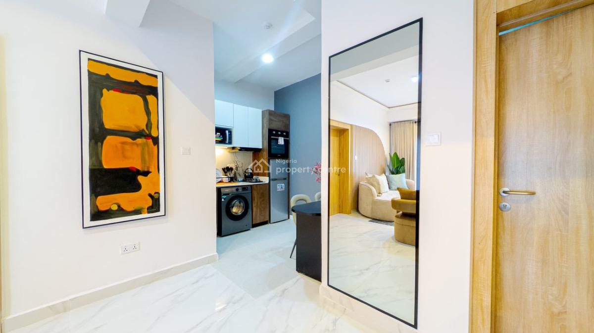 Exclusive Furnished Luxury 1 Bedroom Apartment, Off Admiralty Way, Lekki Phase 1, Lekki, Lagos, Flat / Apartment for Rent