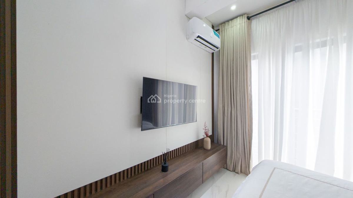 Exclusive Furnished Luxury 1 Bedroom Apartment, Off Admiralty Way, Lekki Phase 1, Lekki, Lagos, Flat / Apartment for Rent