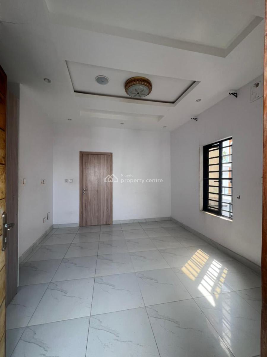 Specious Well Built 2 Bedroom Terrace Duplex, Orchi Before Round About, Lekki Phase 1, Lekki, Lagos, Terraced Duplex for Rent