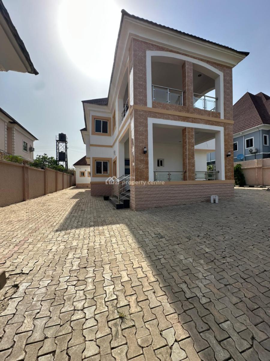 Well Finished 4 Bedroom Fully Detached Duplex with Bq, Gwarinpa, Abuja, Detached Duplex for Rent