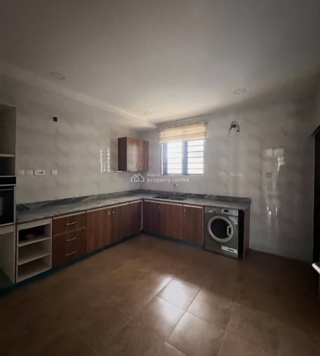 Spacious 4 Bedroom Terrace Duplex with Bq, Ikate Elegushi, Lekki, Lagos, Terraced Duplex for Rent