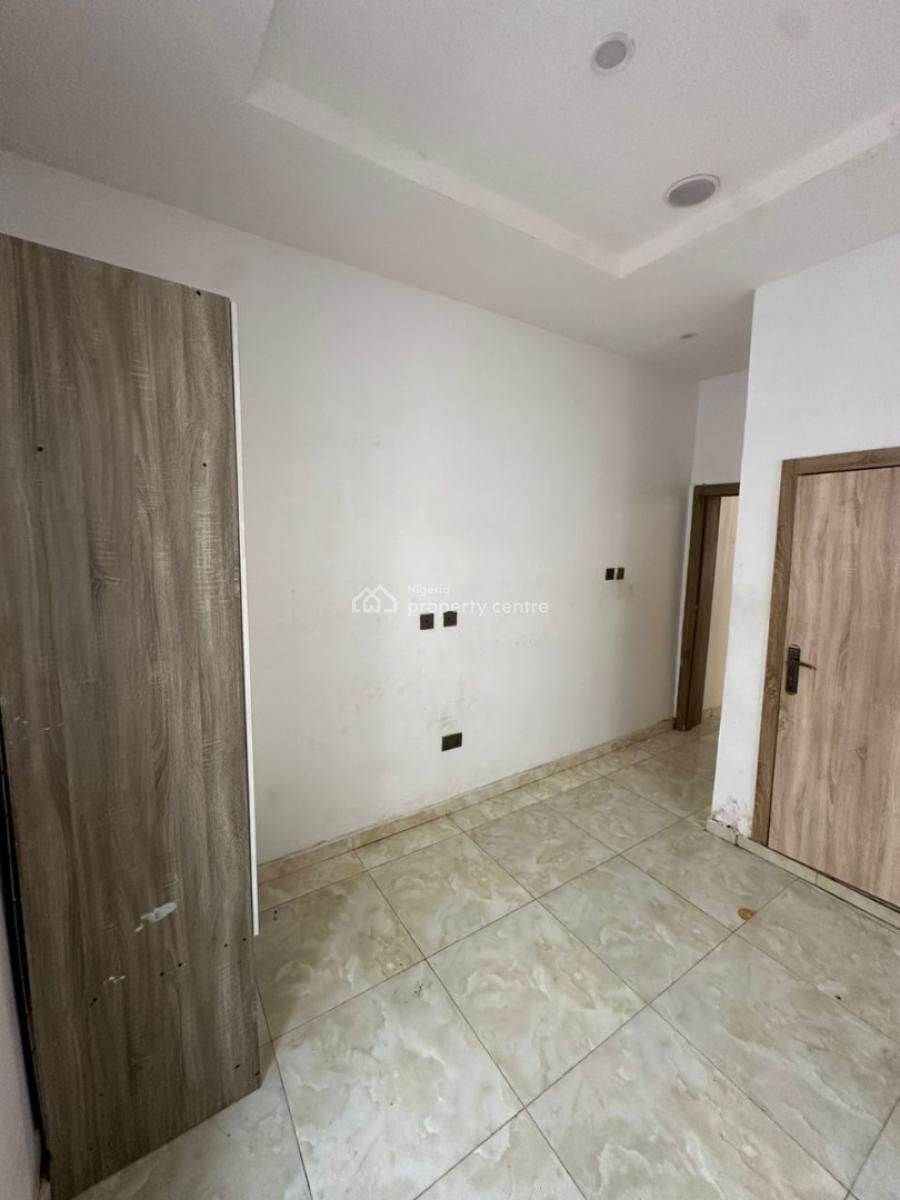 Massive and Sharp Mini Flat Apartment, Orchid Road, Lekki, Lagos, Mini Flat (room and Parlour) for Rent