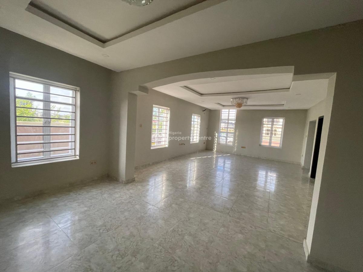 Massive 4 Bedroom Duplex, Amen Estate, Eleko, Ibeju Lekki, Lagos, Flat / Apartment for Rent