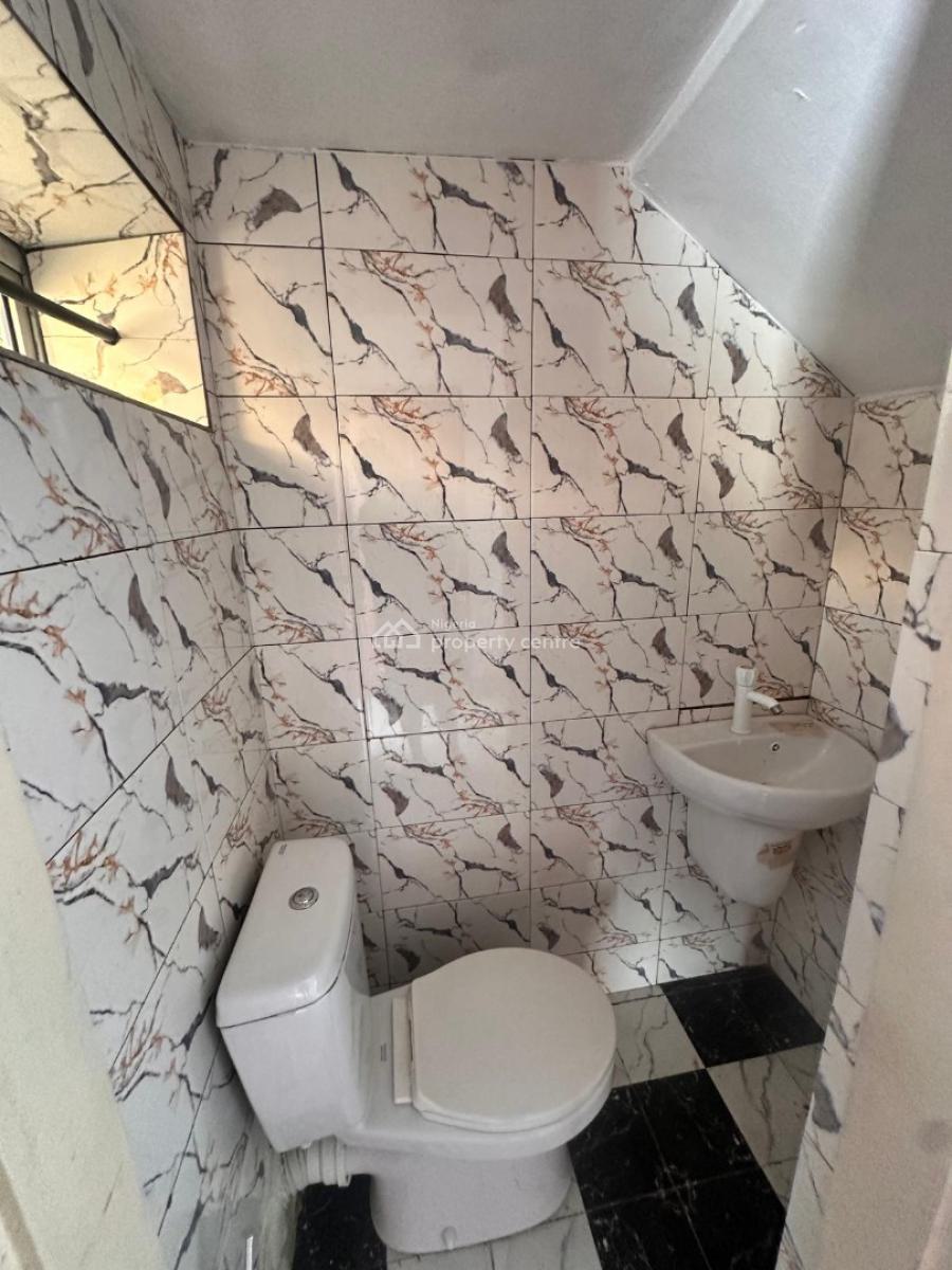 2 Bedroom Flat, Rahman Adeboyejo Estate Marwa, Lekki Phase 1, Lekki, Lagos, Flat / Apartment for Rent