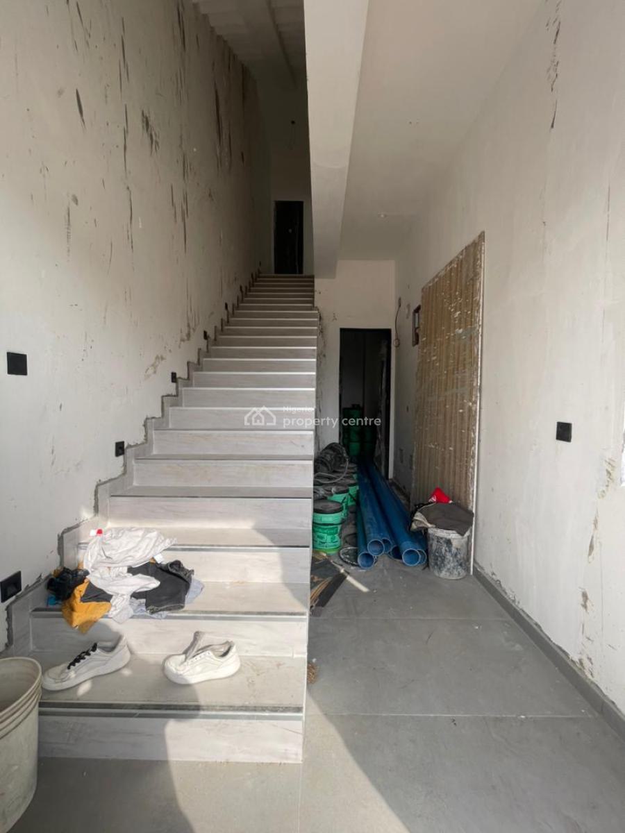 4 Bedroom Terrace Duplex at Lekki Phase 1, Lekki Phase 1, Lekki, Lagos, Terraced Duplex for Sale