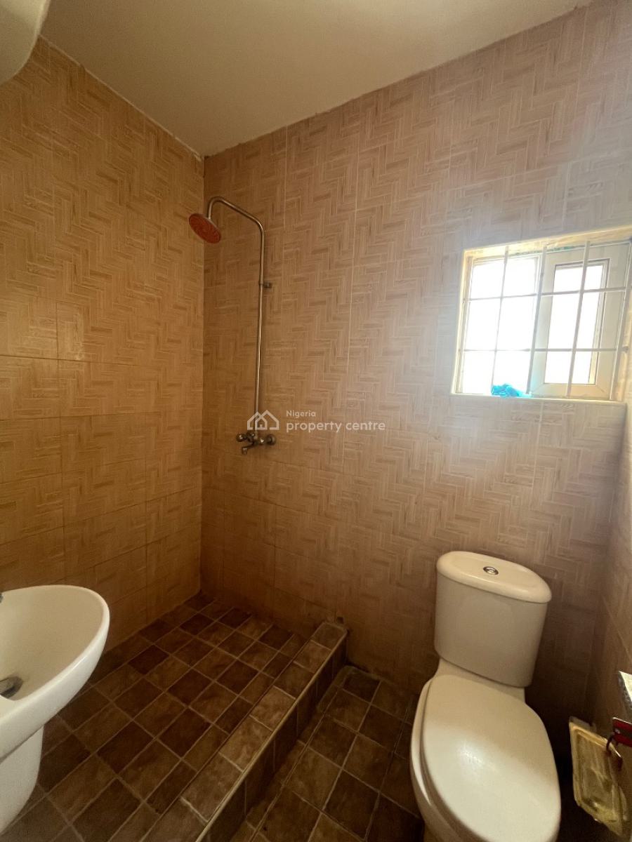 2 Bedroom Flat, Green Land Estate, Ogombo, Ajah, Lagos, Flat / Apartment for Rent