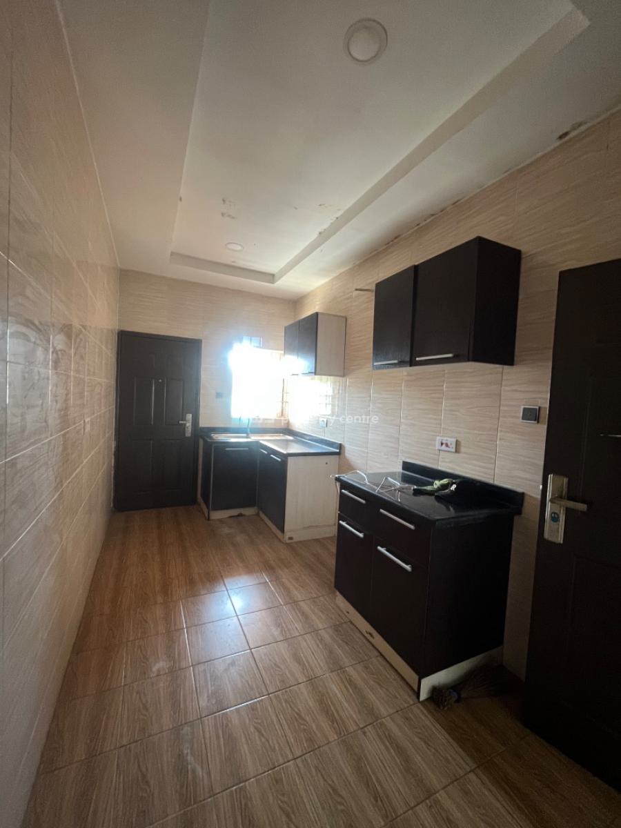 2 Bedroom Flat, Green Land Estate, Ogombo, Ajah, Lagos, Flat / Apartment for Rent