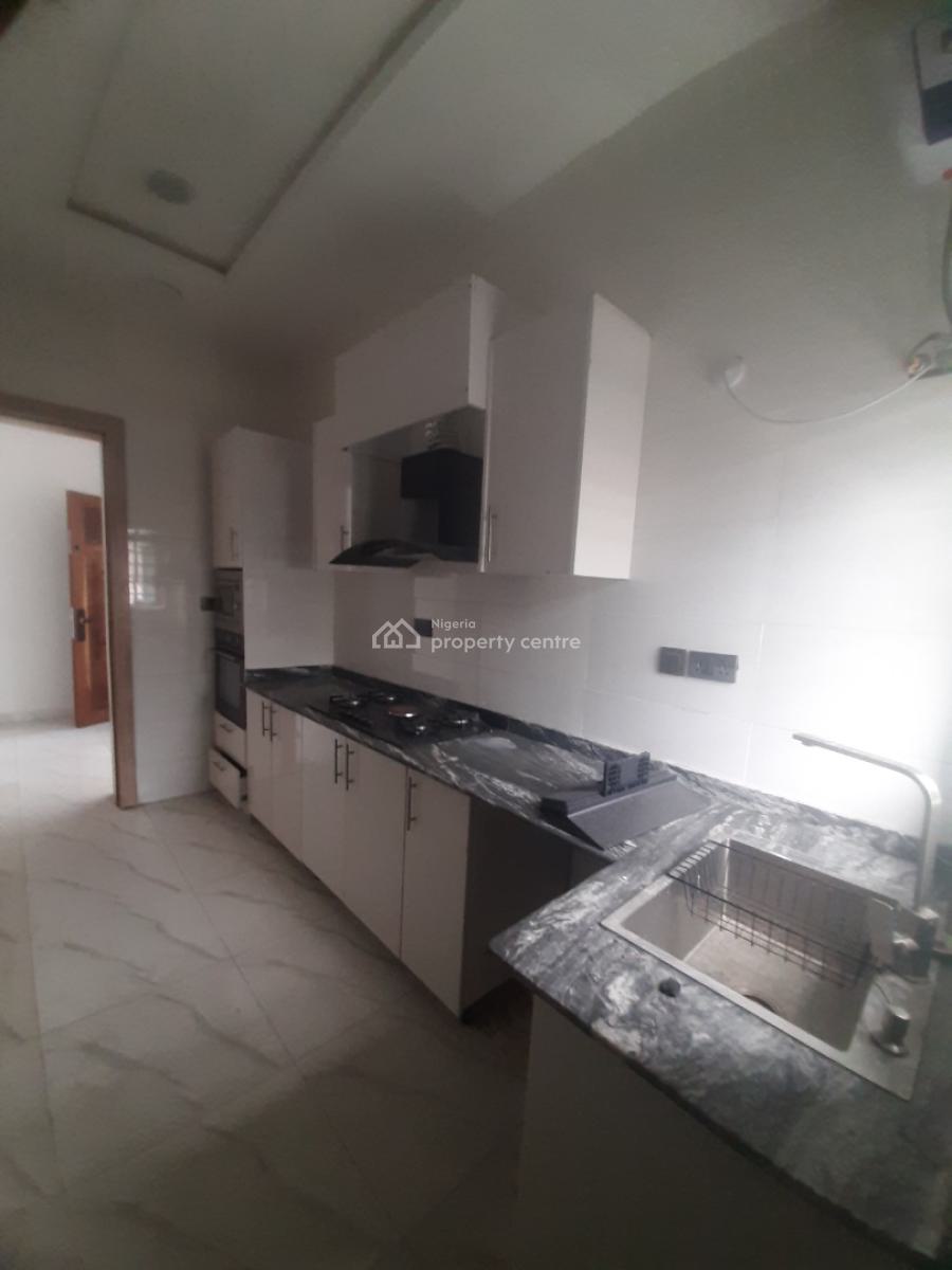 2 Bedroom, Before Chevron Drive 2nd Toll Gate, Ologolo, Lekki, Lagos, Flat / Apartment for Sale