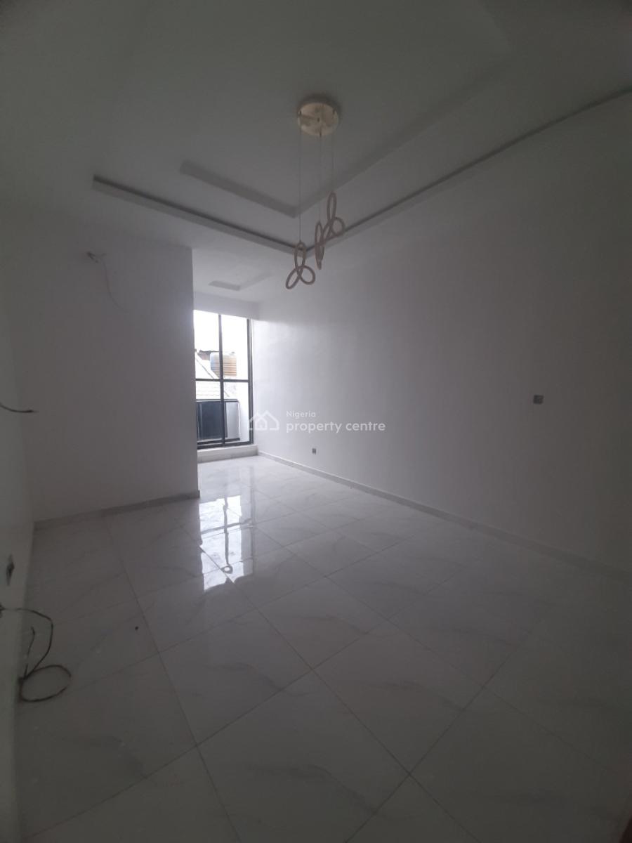 2 Bedroom, Before Chevron Drive 2nd Toll Gate, Ologolo, Lekki, Lagos, Flat / Apartment for Sale