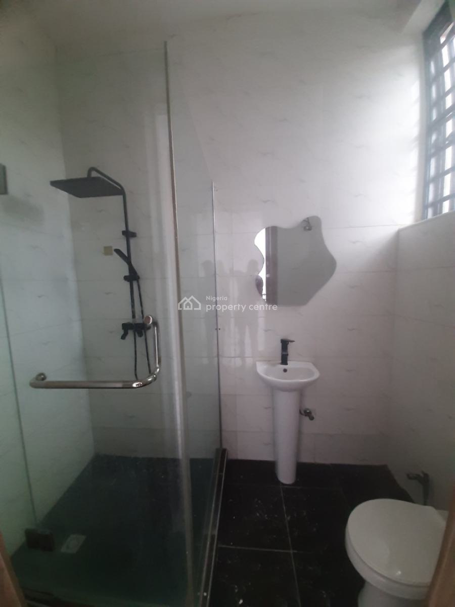 2 Bedroom, Before Chevron Drive 2nd Toll Gate, Ologolo, Lekki, Lagos, Flat / Apartment for Sale