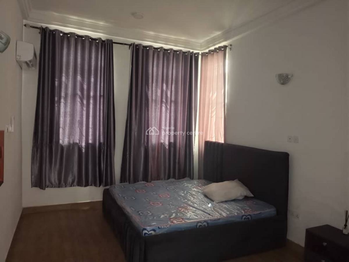 Fully Furnished 3 Bedroom Flat First Floor, Off 3rd Avenue, Gwarinpa, Abuja, Flat / Apartment for Rent