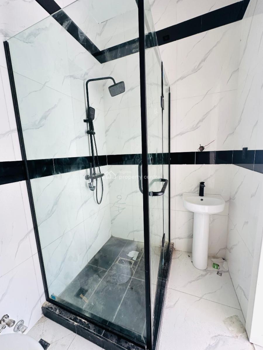 Beautifully Carved 2bedroom Apartment with Elevator in Lekki Phase 1, Lekki Phase One ,lekki ,lagos ,nigeria, Lekki Phase 1, Lekki, Lagos, Flat / Apartment for Sale