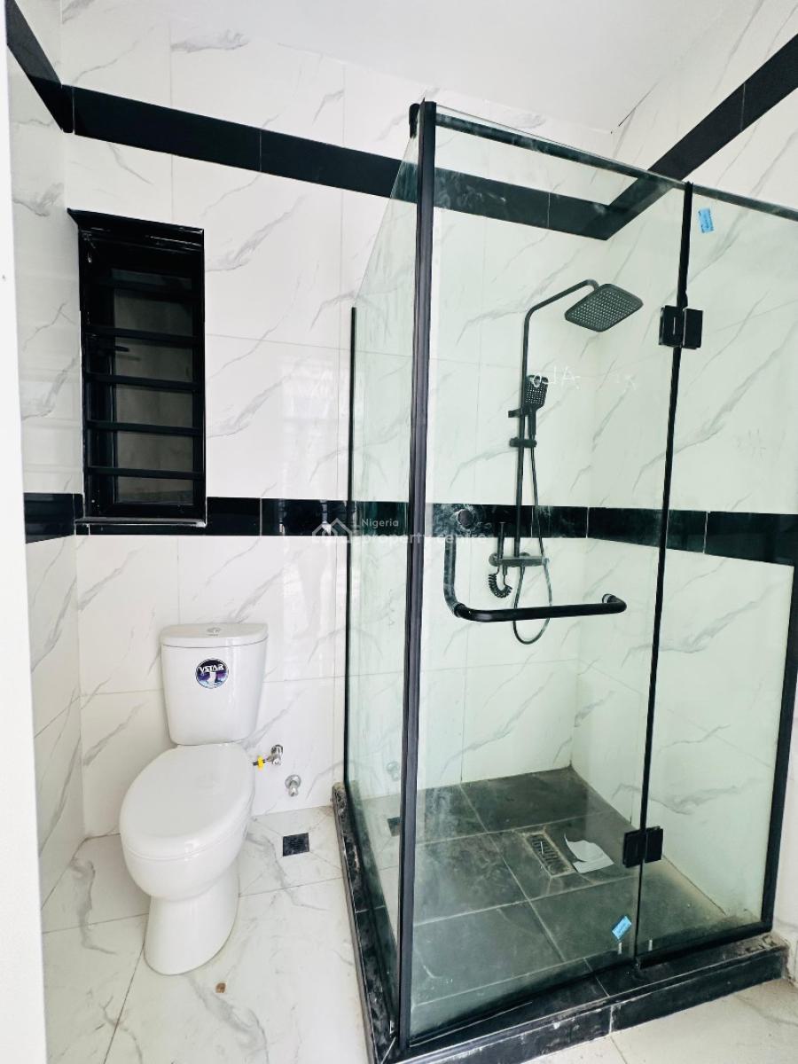 Beautifully Carved 2bedroom Apartment with Elevator in Lekki Phase 1, Lekki Phase One ,lekki ,lagos ,nigeria, Lekki Phase 1, Lekki, Lagos, Flat / Apartment for Sale