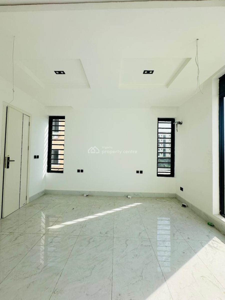 Beautifully Carved 2bedroom Apartment with Elevator in Lekki Phase 1, Lekki Phase One ,lekki ,lagos ,nigeria, Lekki Phase 1, Lekki, Lagos, Flat / Apartment for Sale